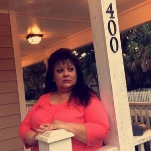 Meet your Posher, Angelia